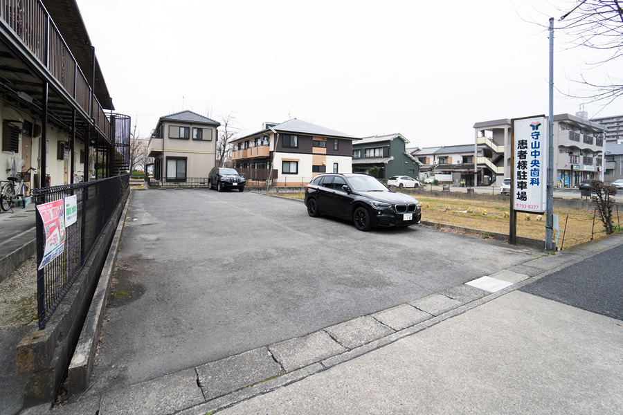 第三駐車場外観